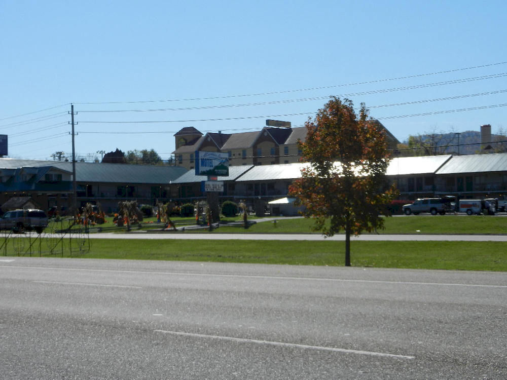 Mountain Breeze Motel Pigeon Forge Exteriör bild