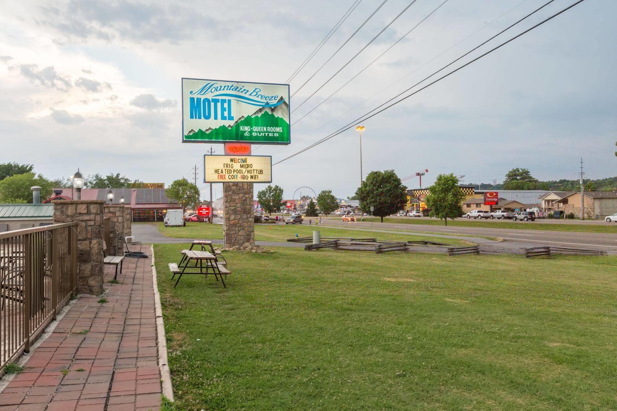 Mountain Breeze Motel Pigeon Forge Exteriör bild